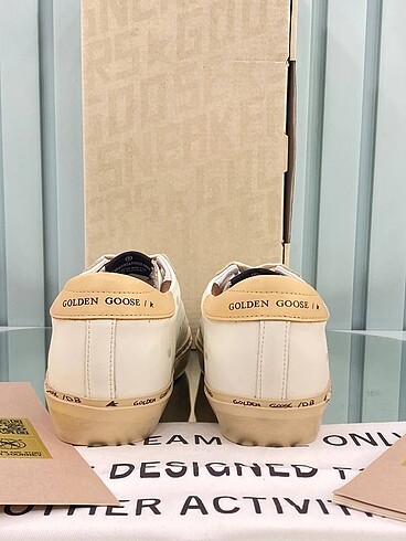 41 Beden beyaz Renk Golden goose deluxe