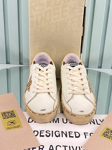 41 Beden Golden goose deluxe