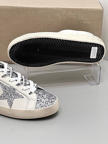Golden Goose Deluxe Golden goose deluxe