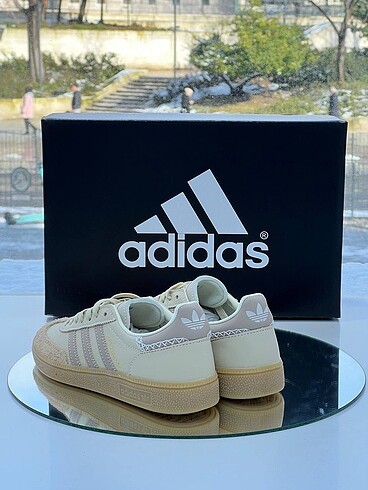 Adidas Adidas