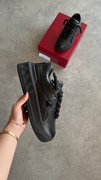 Valentino Valentino garavani