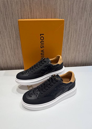 Louis Vuitton Siyah Monogramli Sneaker