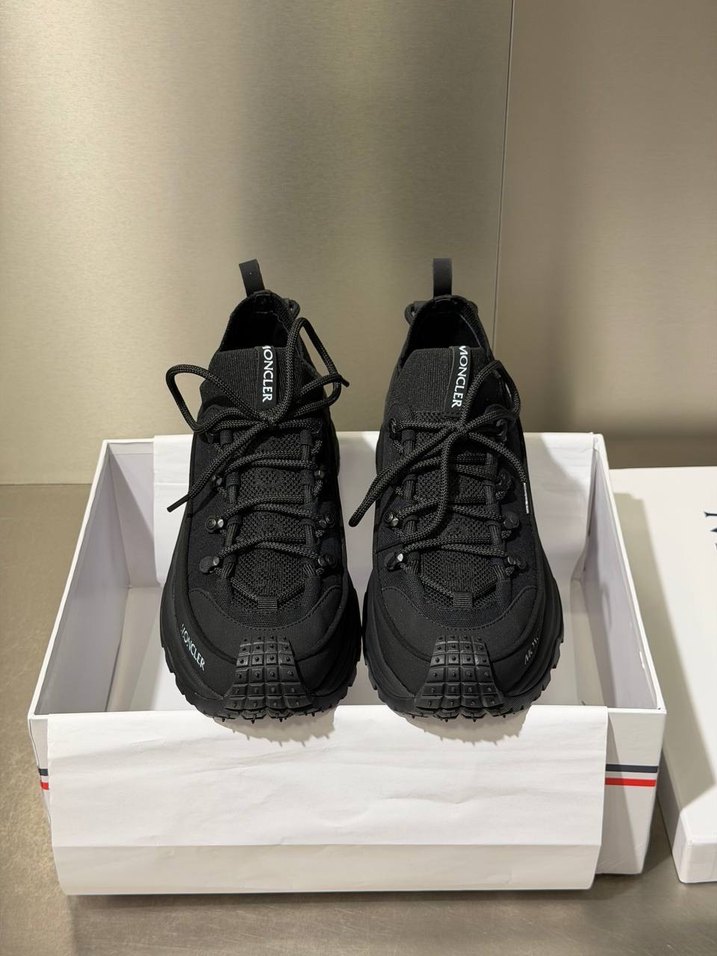 Moncler Siyah Bağcıklı Sneaker — görsel 3/4