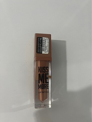Flormar kiss me more ruj