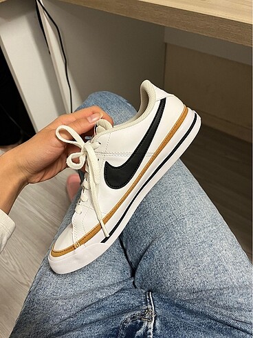 38 Beden Nike sneaker spor ayakkabı ( orijinal)
