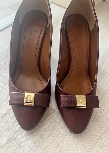 Pierre Cardin Bordo Deri Tokalı Stiletto Kadın Ayakkabı