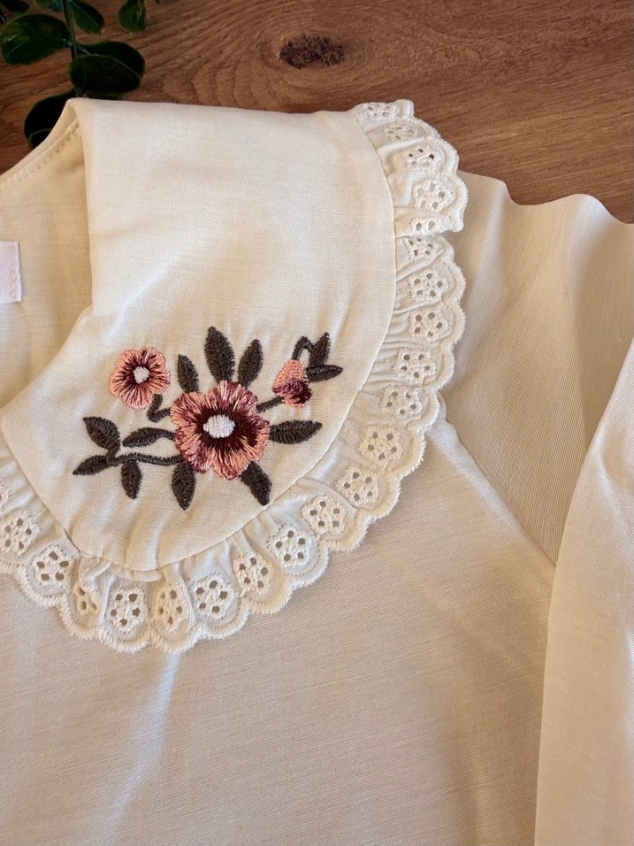 Düğmeli Bohem Tarzı Kız Elbisesi - Görsel 2