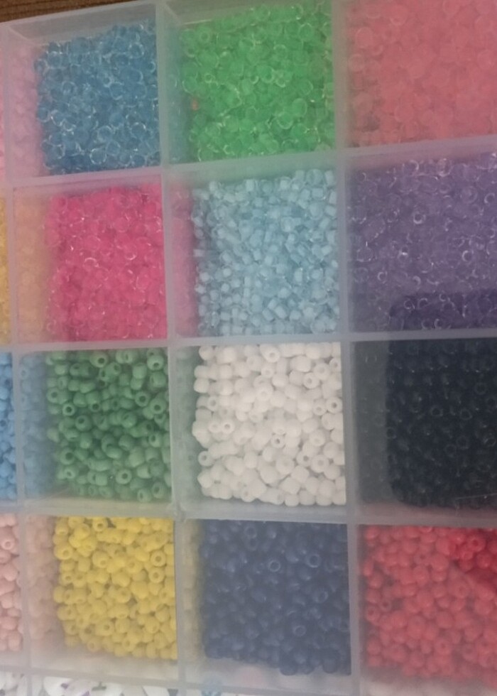 8800 PARÇA 3MM TOHUM CAM BONCUK HARFLİ - Görsel 4