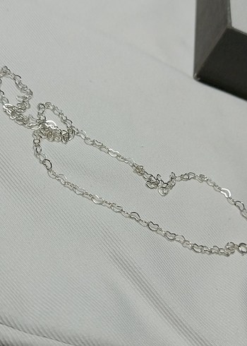 Gri Zincir Detaylı Kadın Vücut Zinciri - Görsel 4