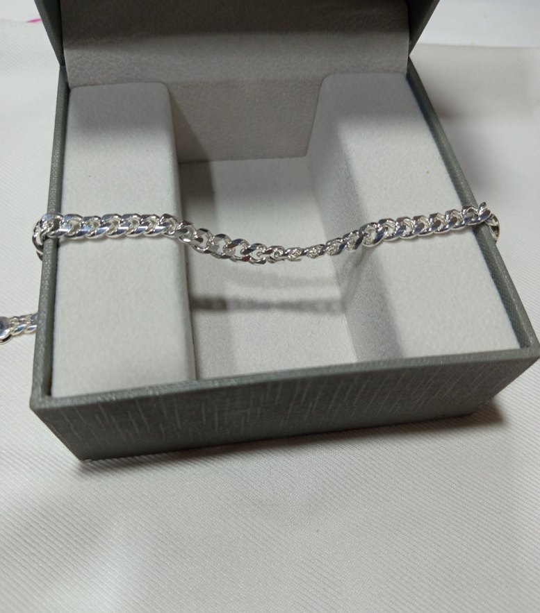 Parlak Gri Minimalist Bileklik - Görsel 3