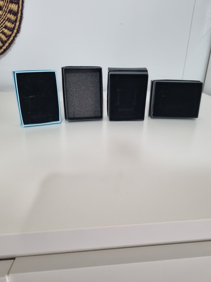 4 TANE içi Sungerli taki aksesuar kutusu - Görsel 2