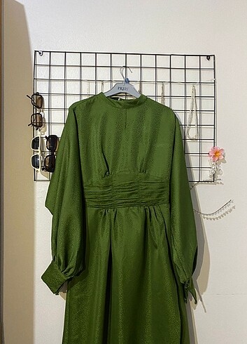 36 Beden yeşil Renk Elbise
