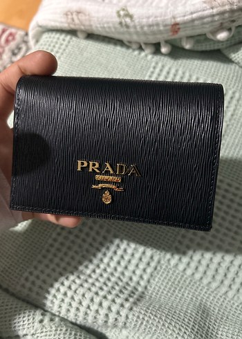 Beden siyah Renk Prada Siyah Parlak Deri Kadın Cüzdan