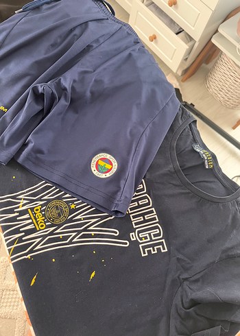 Erkek Çocuk Lacivert Sweatshirt ve Şort Takımı