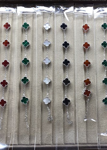 Gümüş yonca bileklik vancleef