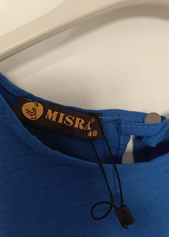 48 Beden Mavi Kolsuz dökümlü içlik 42 ve 48 e kadar olur