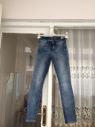 Collins jeans 25 beden bel 33 çepeçevre 66 cm