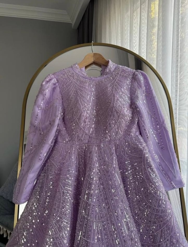 Parlak İşlemeli Mor Uzun Abiye Elbise - Görsel 2