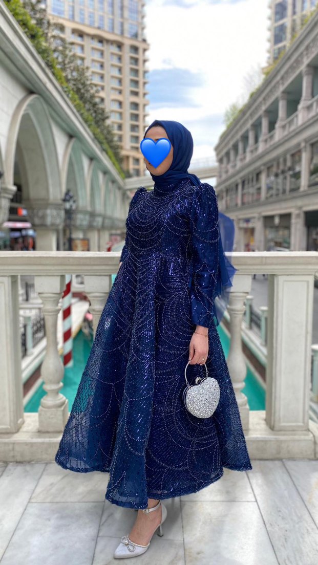 Mavi İşlemeli Uzun Kollu Abiye Elbise - Görsel 2