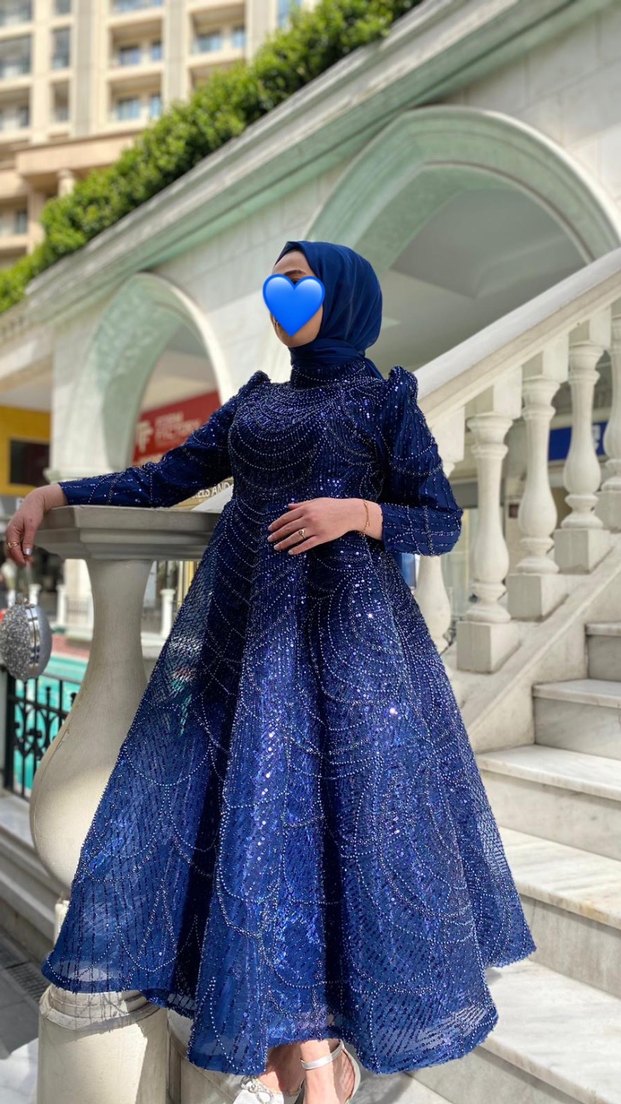 Mavi İşlemeli Uzun Kollu Abiye Elbise - Görsel 3