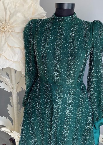 Kadın Parlak Yeşil Vintage Uzun Abiye Elbise - Görsel 5