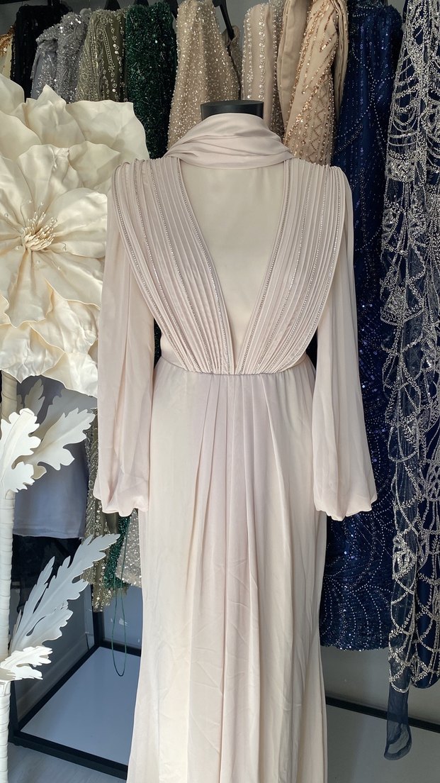 Bej Uzun Kollu V Yaka Kadın Abiye Elbise - Görsel 2