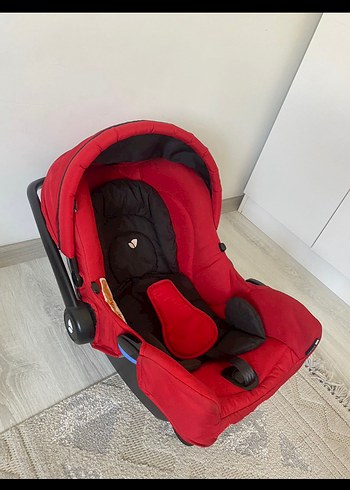Joie Kırmızı Bebek Oto Koltuğu