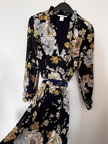 H&M Elbise