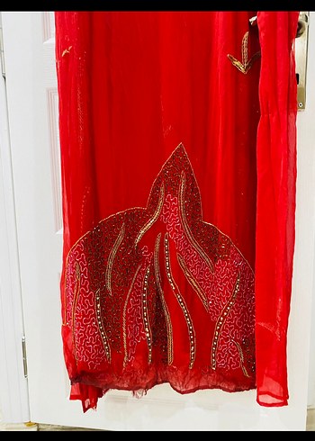 Henna Gelinlik Kırmızı İşlemeli Uzun yöresel kıyafet