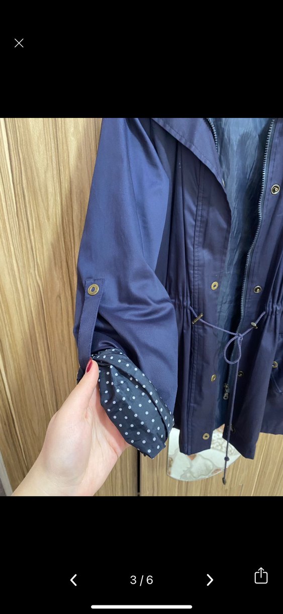 Düğmeli Uzun Lacivert Kadın Yağmurluk - Görsel 2