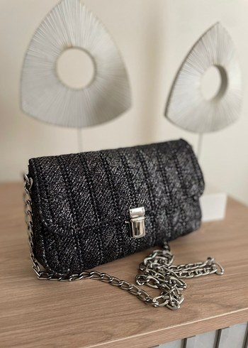 Zincir Detaylı Siyah Örgü Kadın Çanta - Görsel 2