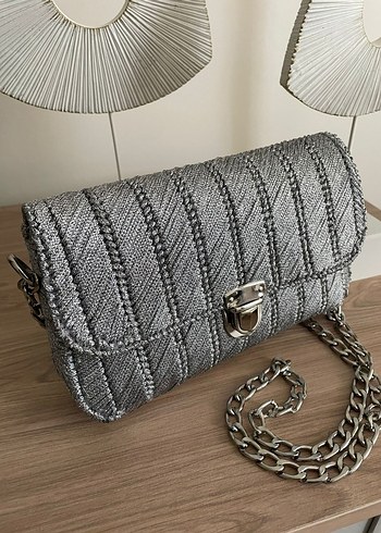 Zincir Detaylı Siyah Örgü Kadın Çanta - Görsel 13