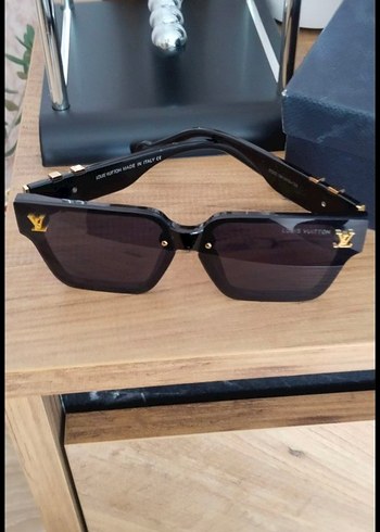 Siyah Kadın Gözlüğü /Louis  Vuitton - Görsel 7