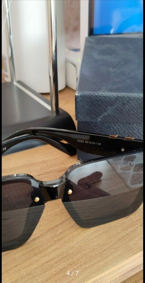 Siyah Kadın Gözlüğü /Louis  Vuitton - Görsel 4