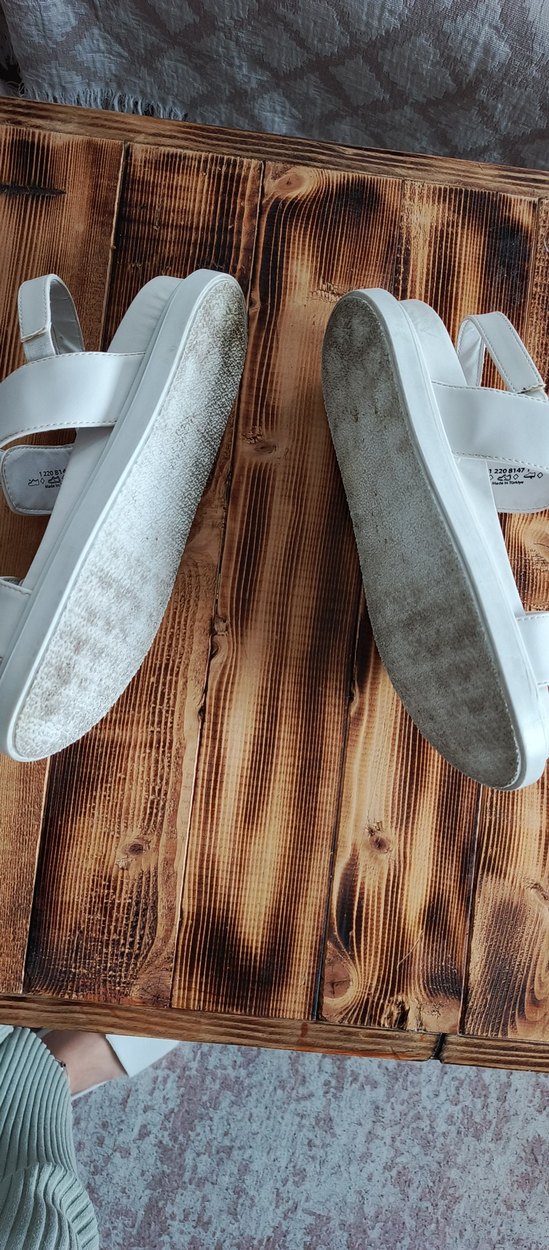 Beyaz Tokalı Kadın Platform Sandalet - Görsel 4