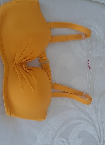 m Beden sarı Renk Penti Bikini üstü 