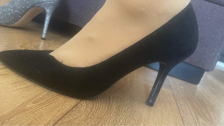 Stradivarius Siyah stiletto stradivarius