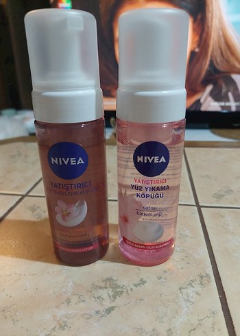 Nivea Yatıştırıcı Yüz Temizleme Köpüğü