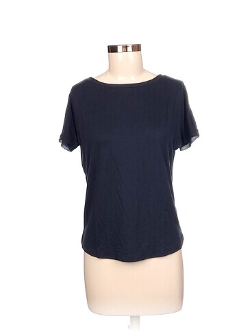 More&More T-shirt %70 İndirimli.