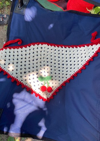 Kiraz bandana