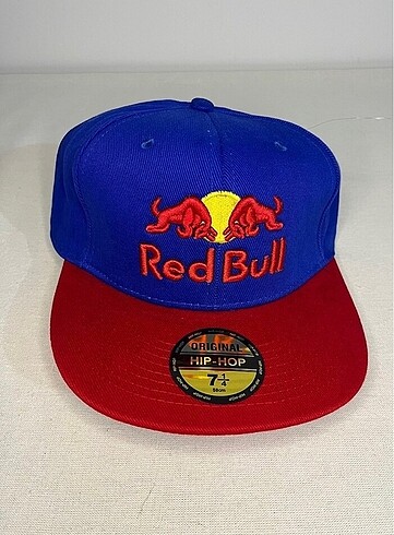 RedBull şapka