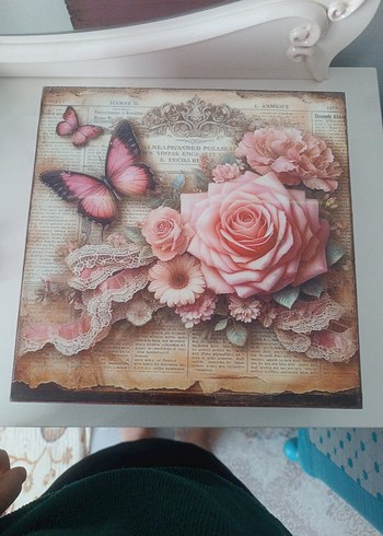 Çiçek ve Kelebek Temalı ahşap boyama takı kutusu - Görsel 2