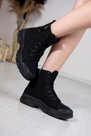 KADIN BOT - Görsel 3