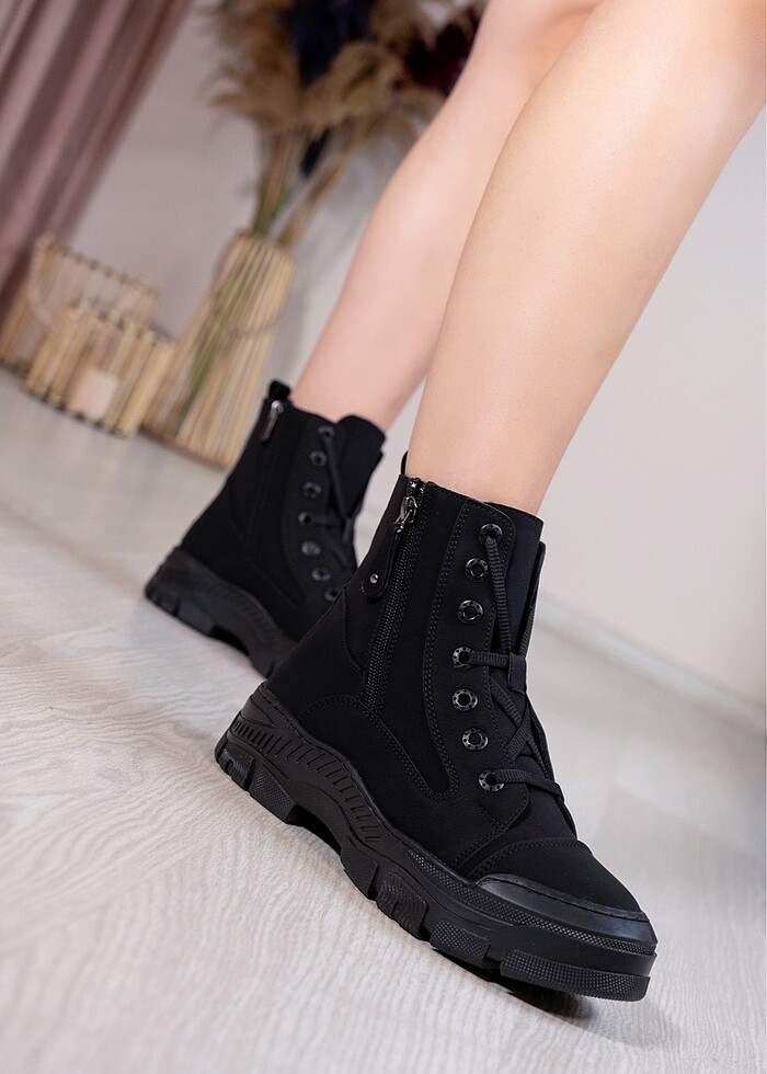 KADIN BOT - Görsel 3