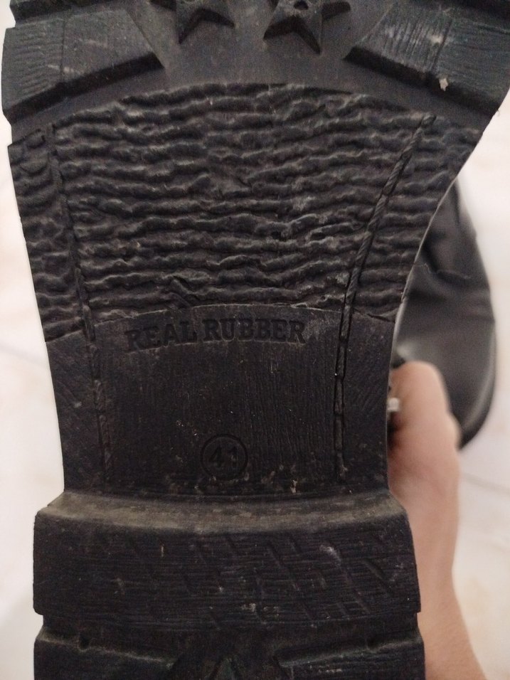 Siyah Minimalist Erkek Bot deri - Görsel 3