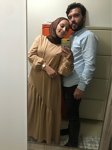 Kol büzgülü elbise