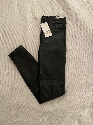 Zara siyah deri pantolon