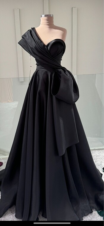 NARİN MODA EVİ(Siyah Abiye)