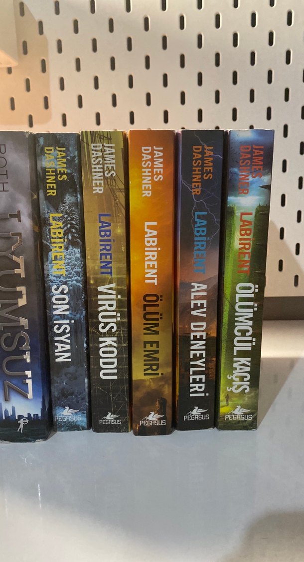 uyumsuz ve labirent serisi - Görsel 3