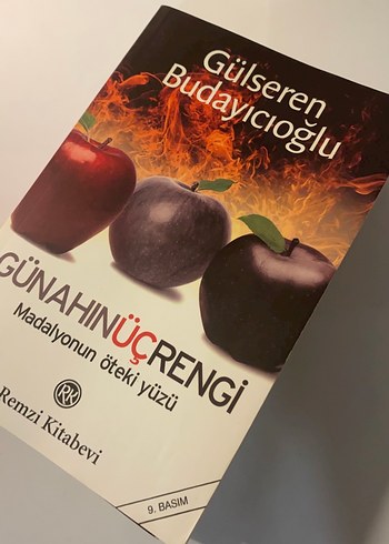 Madalyonun İçi & Günahın Üç Rengi - Gülseren Budayıcıoğlu - Görsel 3